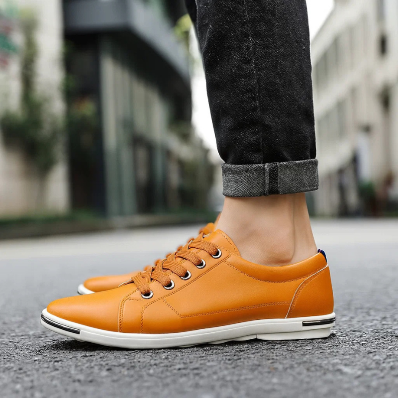 GRAYSON LEATHER SNEAKERS