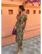 Lucinda - Boho V-Neck Floral Pleated Dress